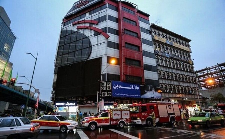 همهچیز درباره ماجرای نصب نیوجرسی در پاساژ علاءالدین و شایعه باجخواهی ۵۰ میلیاردی شهرداری