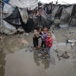 زندگی فاجعه بار آوارگان فلسطینی در سرمای شدید غزه
