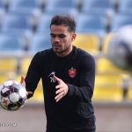 احتمال غیبت دو ستاره پرسپولیس، مقابل هوادار