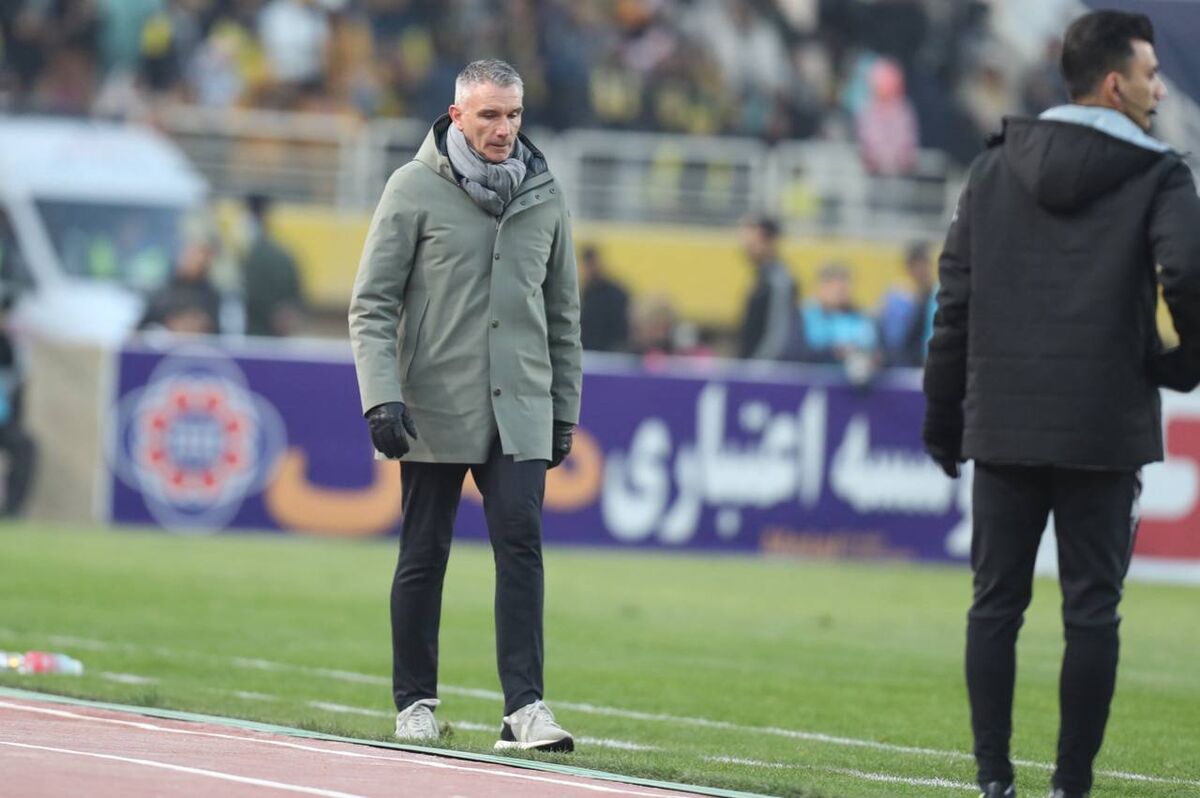 VAR یا باید باشد یا نباشد / ۱۰ سال است قهرمان نشده ایم