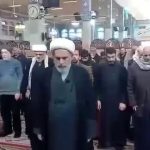 برپایی نماز جماعت در بارگاه حضرت زینب(س)