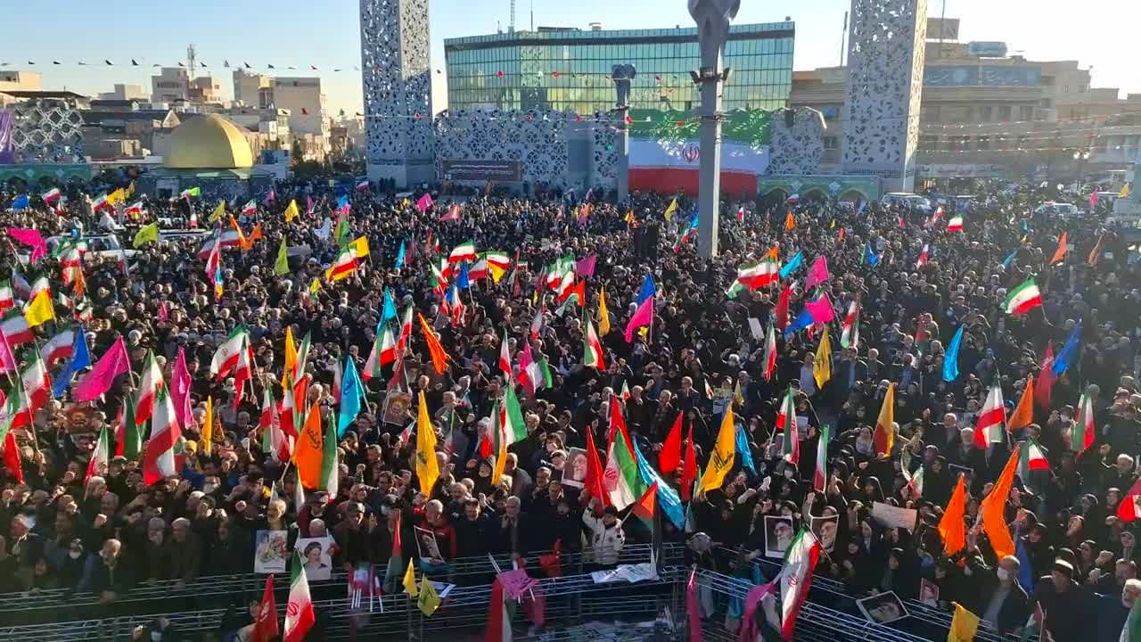 بزرگداشت حماسه ۹ دی در میدان امام حسین (ع) تهران