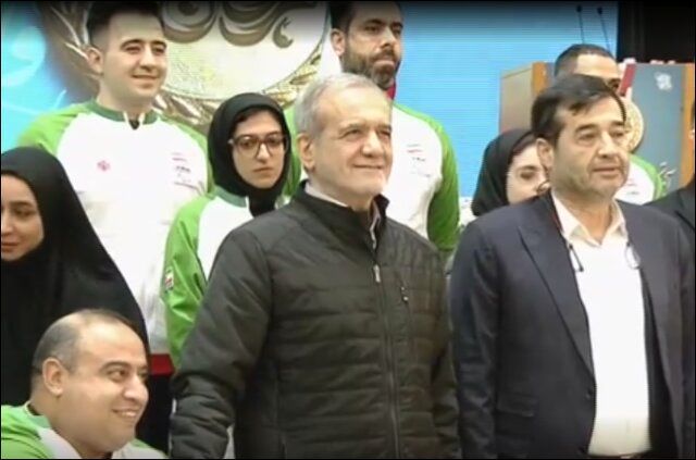 حضور پزشکیان در مراسم تجلیل از مدالوران المپیک و پارالمپیک
