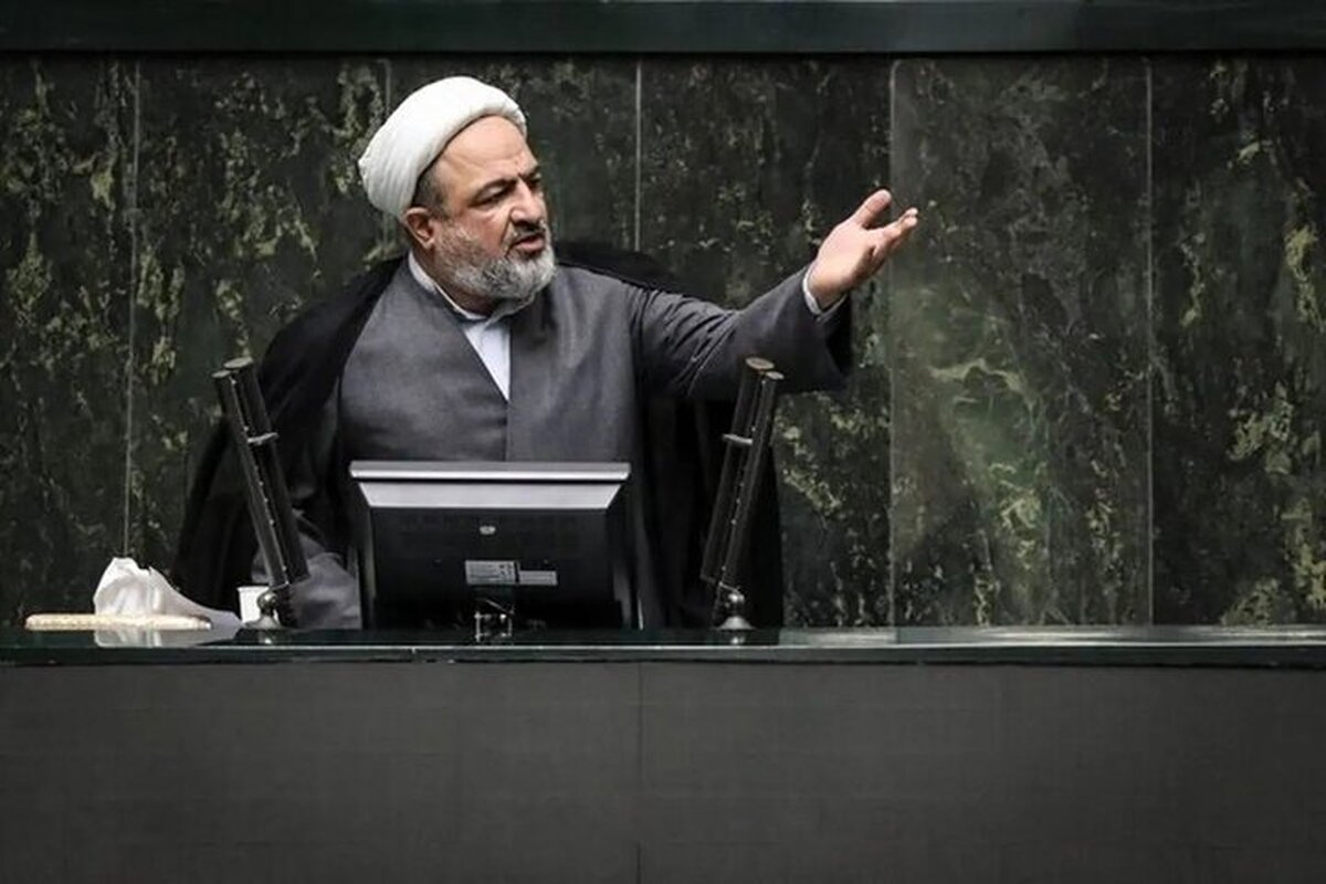افزایش ۲۰ درصدی حقوق تغییری در زندگی مردم ایجاد نمیکند