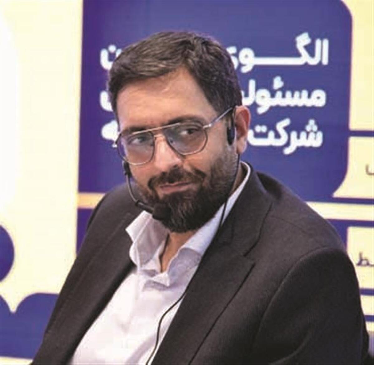 تحول در ارتباط اختصاصی با ذینفعان از رویكردهای اصلی روابط عمومی فولاد مباركه است
