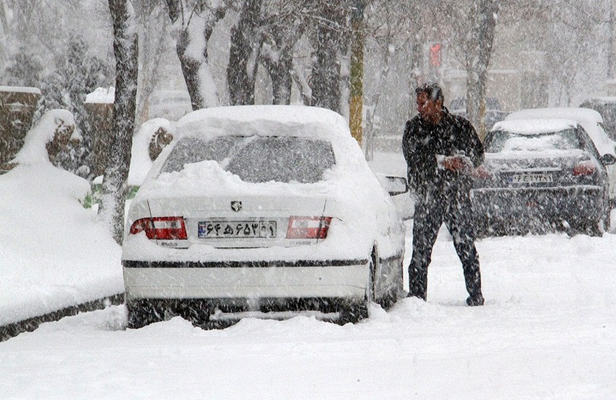 رانندگی در برف و یخبندان/ راهنمای کنترل خودرو و نکات ضروری