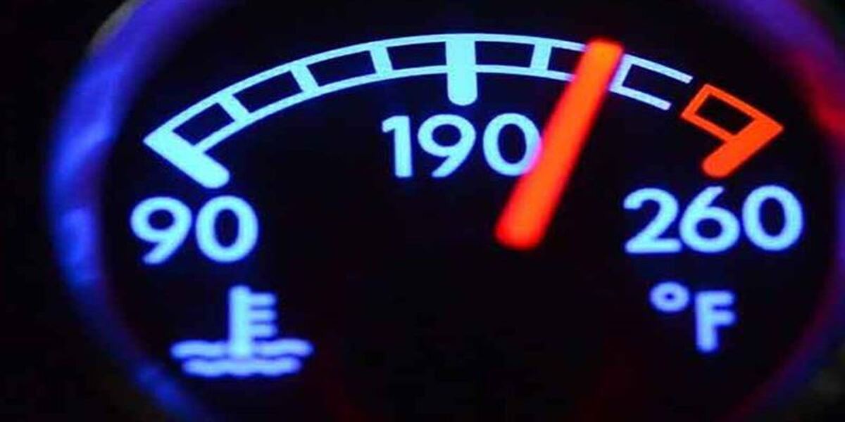 آسیب جبران ناپذیر برای خودرو / بیتوجهی به دمای موتور چه خسارتی به خودرو میزند؟