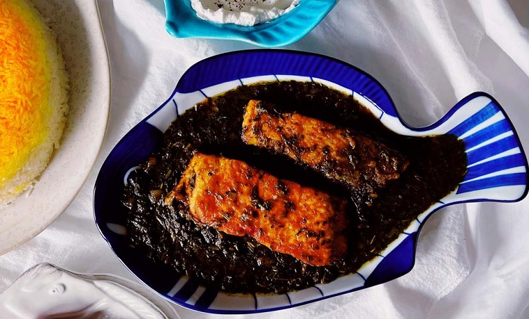 طرز تهیه قلیه ماهی سنتی جنوبی برای ناهار+ نکات خوشمزهتر شدن