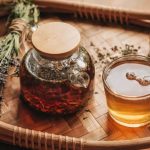 طرز تهیه دمنوش تخم گشنیز با 7 طعم جذاب+ بهترین زمان مصرف