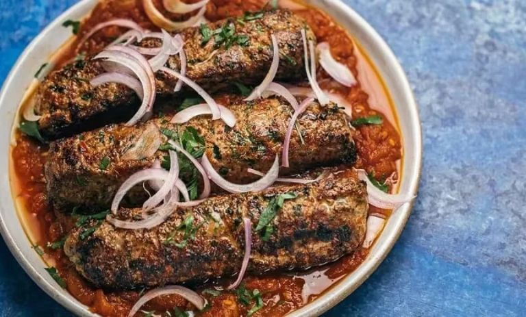 طرز تهیه کباب تابه‌ای زعفرانی (ناهار اصیل ایرانی با نکات)