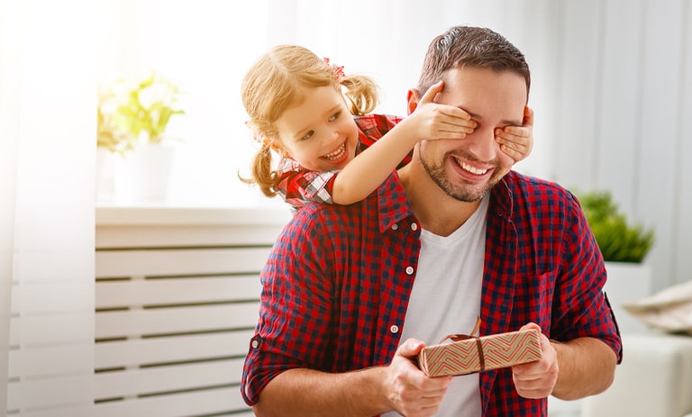 بهترین ایدهها برای خرید کادو روز پدر 1403+ نکات کلیدی