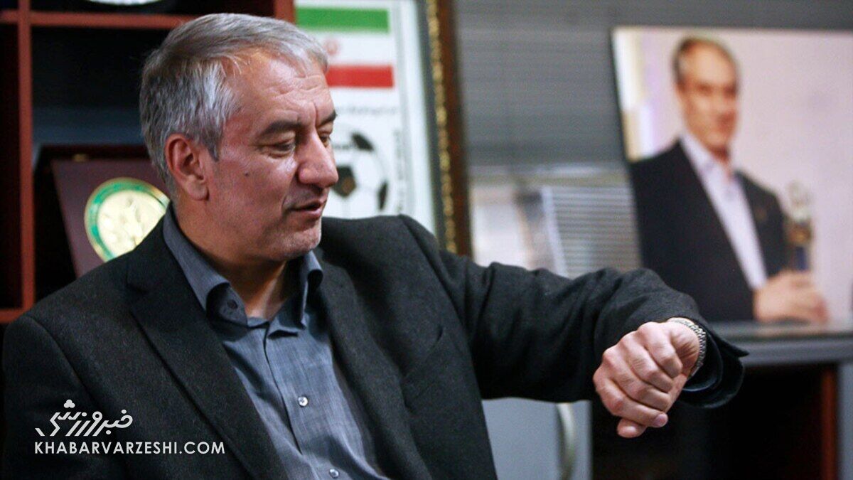 فیفا و AFC پاسخی به من ندادند