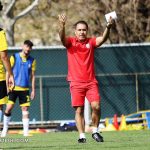 مثل کریم باقری و علی دایی رفیق پولدار ندارم که پرسپولیس را بخرند!