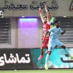 ضربه سر خطرناک مهاجم گل گهر به دروازه پرسپولیس +فیلم