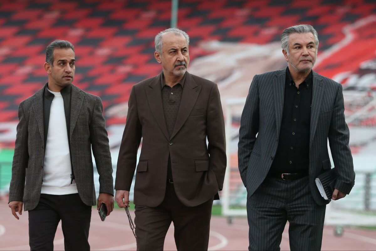 پرسپولیس در زمین ناتوان بود، درویش روی سکو «حیا کن، رها کن» شنید!