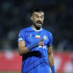 لطفا مدیر، مربی و بازیکن استقلال دنبال بهانه نباشد!