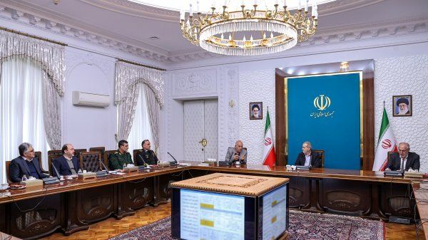 بهرهگیری از نیروهای محلی در همه طرحهای توسعه دریامحور باید در اولویت باشد