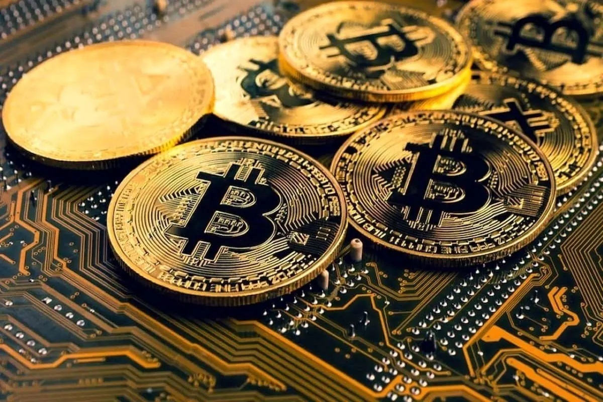 ممنوعیت جدید ترامپ برای ایرانیان در بازار رمز ارزها + فیلم