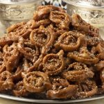طرز تهیه شیرینی شباکیه عربی (زولبیا فانوسی)؛ برای ماه رمضان