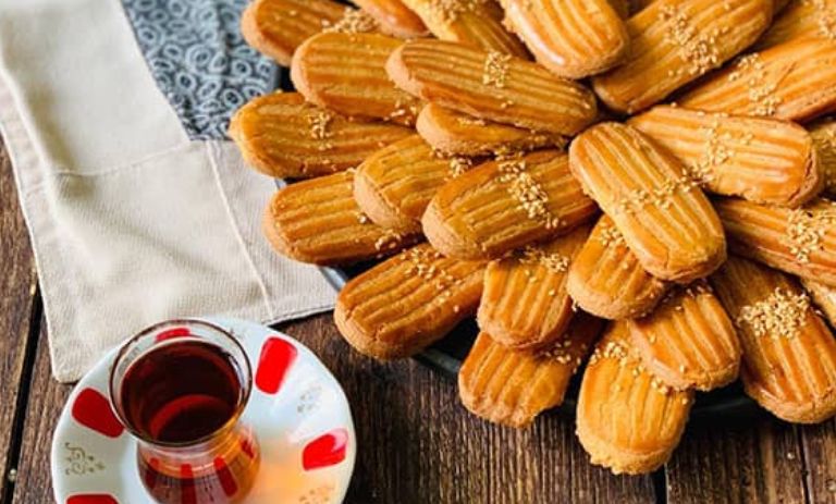 طرز تهیه شیرینی پادرازی قزوینی؛ پرطرفدار در عید نوروز