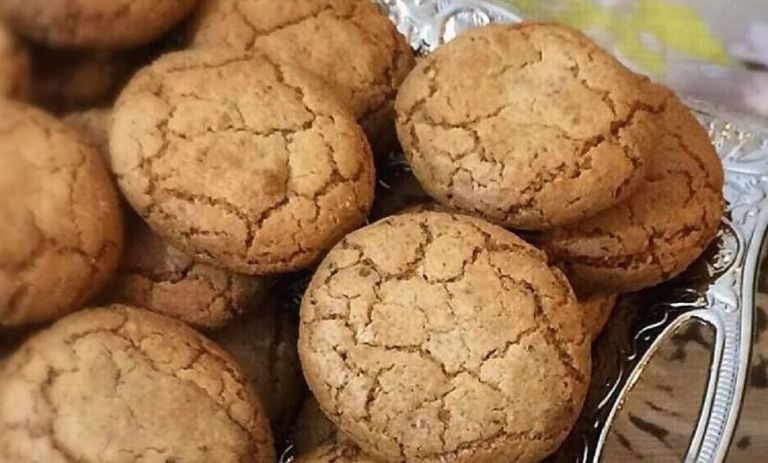 طرز تهیه شیرینی گردویی برای عید؛ خوشمزه و محبوب