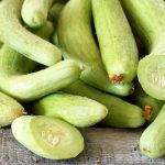 کالری خیار چنبر چقدر است؟
