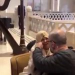 لحظه ملاقات فرمانده با مادر پس از ۲۲ سال اسارت