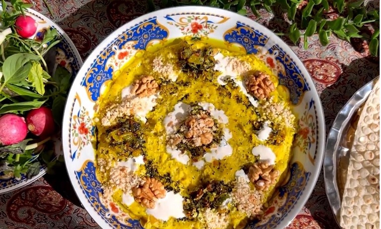 طرز تهیه کشک سیب کرمانی؛ ساده و خوشمزه