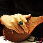 تعبیر خواب سه تار امام صادق و شکستن سه تار و پاره شدن سیم ساز و ساز زدن مرده
