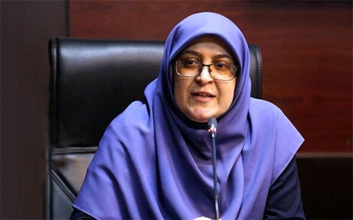 از آموزش زبان مادری دفاع میکنیم، نه آموزش به زبان مادری
