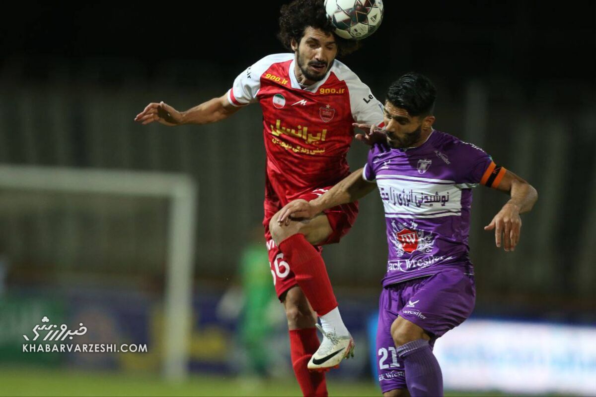 دوست دارم بعد پایان دوران فوتبالم هم در پرسپولیس بمانم!
