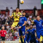 پوستر استقلال برای بازی با النصر با پیراهن شانس