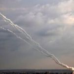 آخرین تحولات غزه/ حملات راکتی غافلگیرانه نیروهای قسام/ آژیر هشدار بار دیگر در سرزمین‌های اشغالی به صدا در آمد