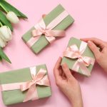 ۷ ایده شیک و خاص برای تزیین باکس هدیه نوروز ۱۴۰۴