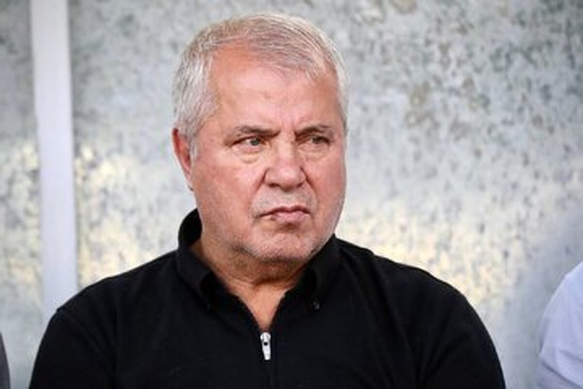 انتقاد خیابانی از هواداران پرسپولیس؛ چرا به علی پروین بیاحترامی میشود؟