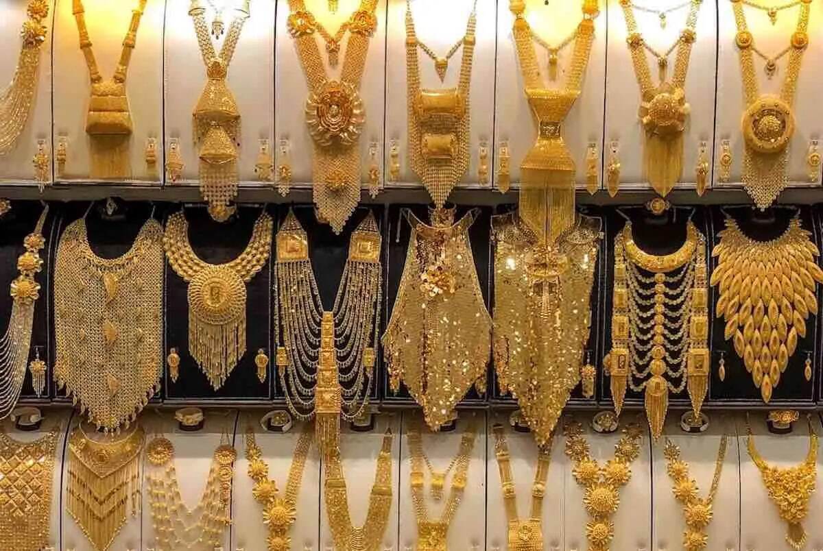 پیشبینی قیمت طلا فردا ۲۶ اسفند ۱۴۰۳ / طلا بخریم یا نه؟