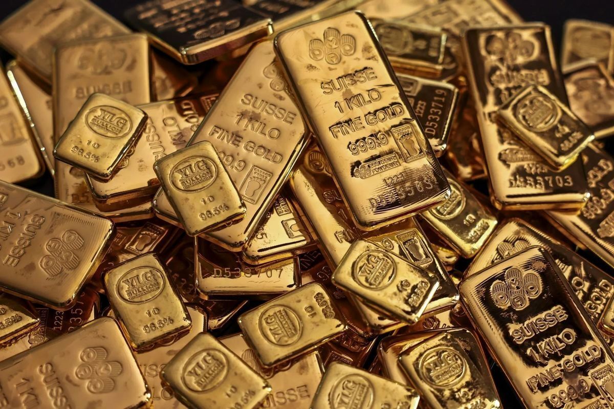 قیمت طلا از ۳۰۰۰ دلار پایینتر نیامد