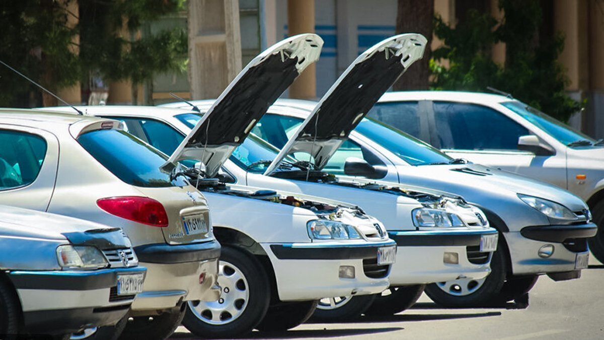 جهش گسترده قیمتها در بازار خودرو در آخرین روز سال