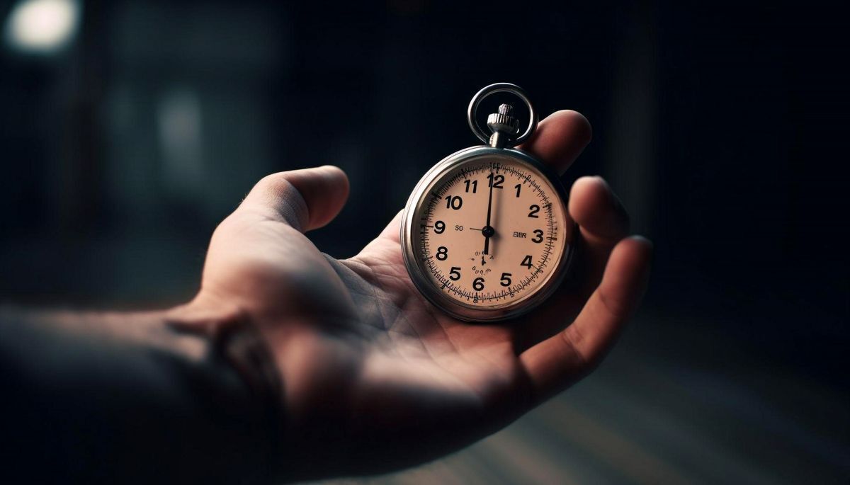تغییر ساعت رسمی کشور در سال ۱۴۰۴ / امشب ساعتها را جلو بکشیم؟
