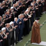 تصاویر اقامه نماز عید فطر به امامت رهبر انقلاب