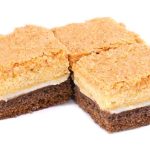 طرز تهیه شیرینی پای نارگیل شکلاتی؛ ویژه عید نوروز