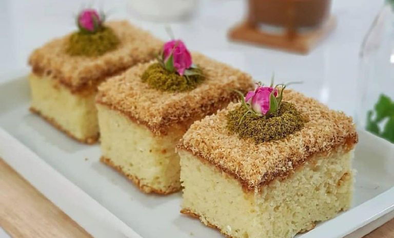 طرز تهیه کیک شنی شیرعسلی+ نکات و فوتوفن ها