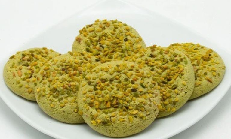 طرز تهیه قرابیه پستهای برای عید + نکات و فوتوفن ها
