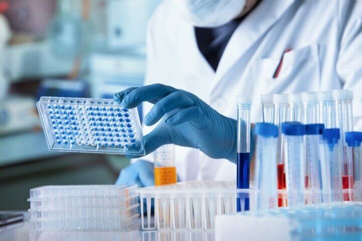 بازار سلامت یا میدان سودجویی؟ از مطب به آزمایشگاه و داروخانه