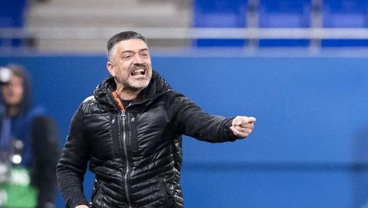 سرمربی سویا رسما اخراج شد!