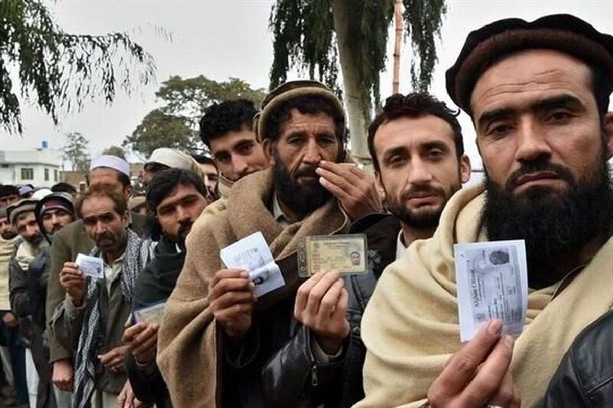 حضور اتباع افغانی در ایران باید خاتمه یابد