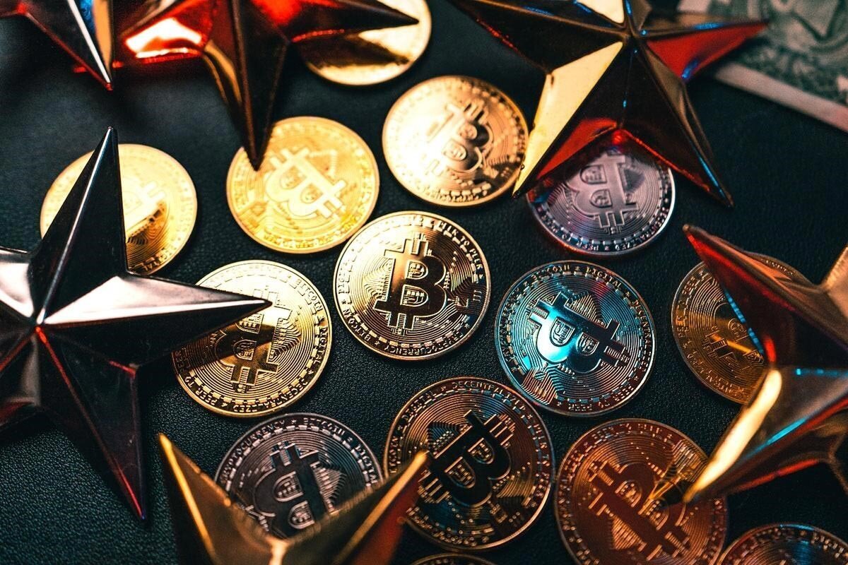 پیشبینی پرسودترین و پرضررترین رمزارزهای امروز ۲۰ فروردین