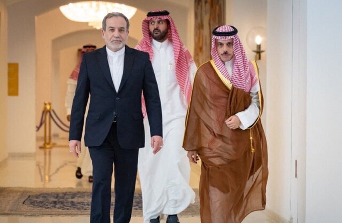 رایزنی عراقچی با وزیر خارجه عربستان درباره روند مذاکرات