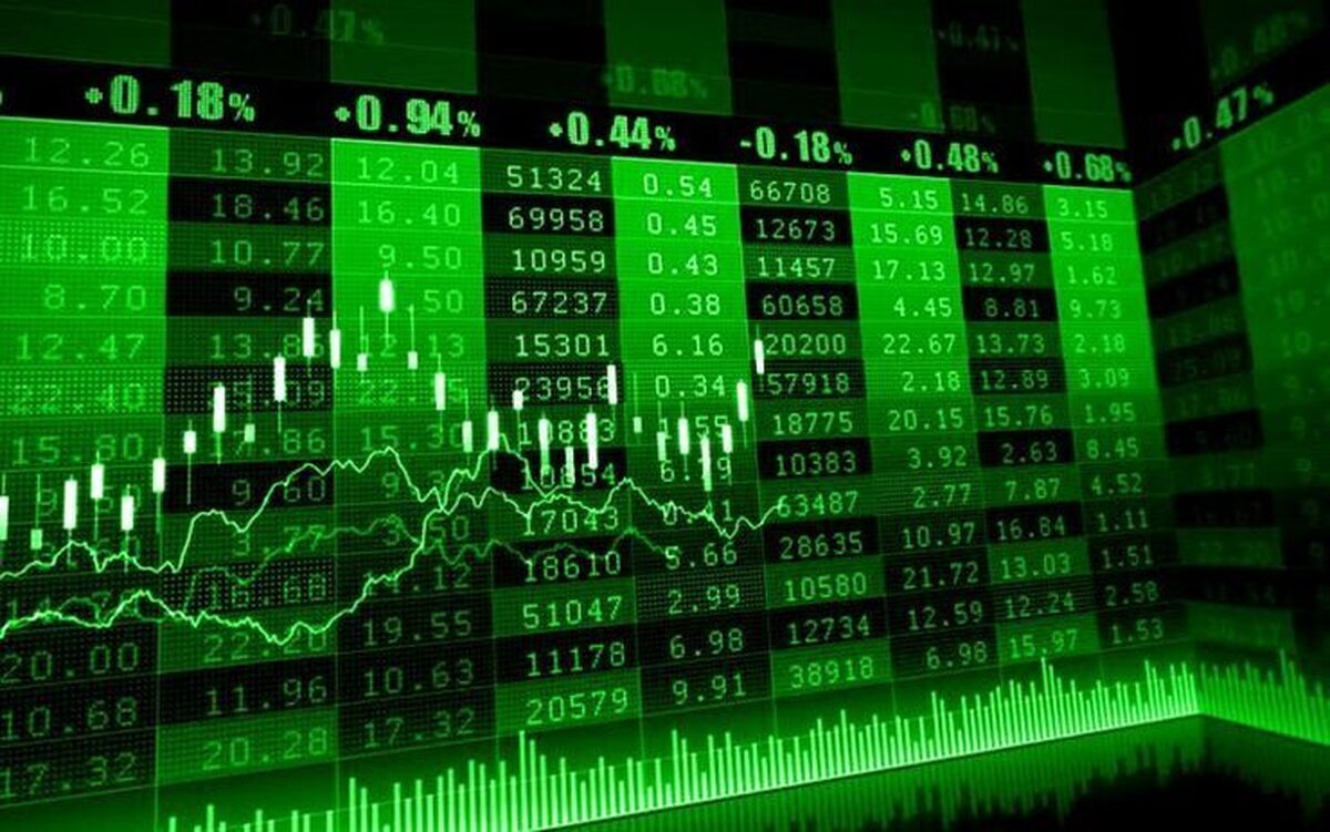 فتح قله ۳ میلیون واحد در ابتدای معاملات امروز بورس
