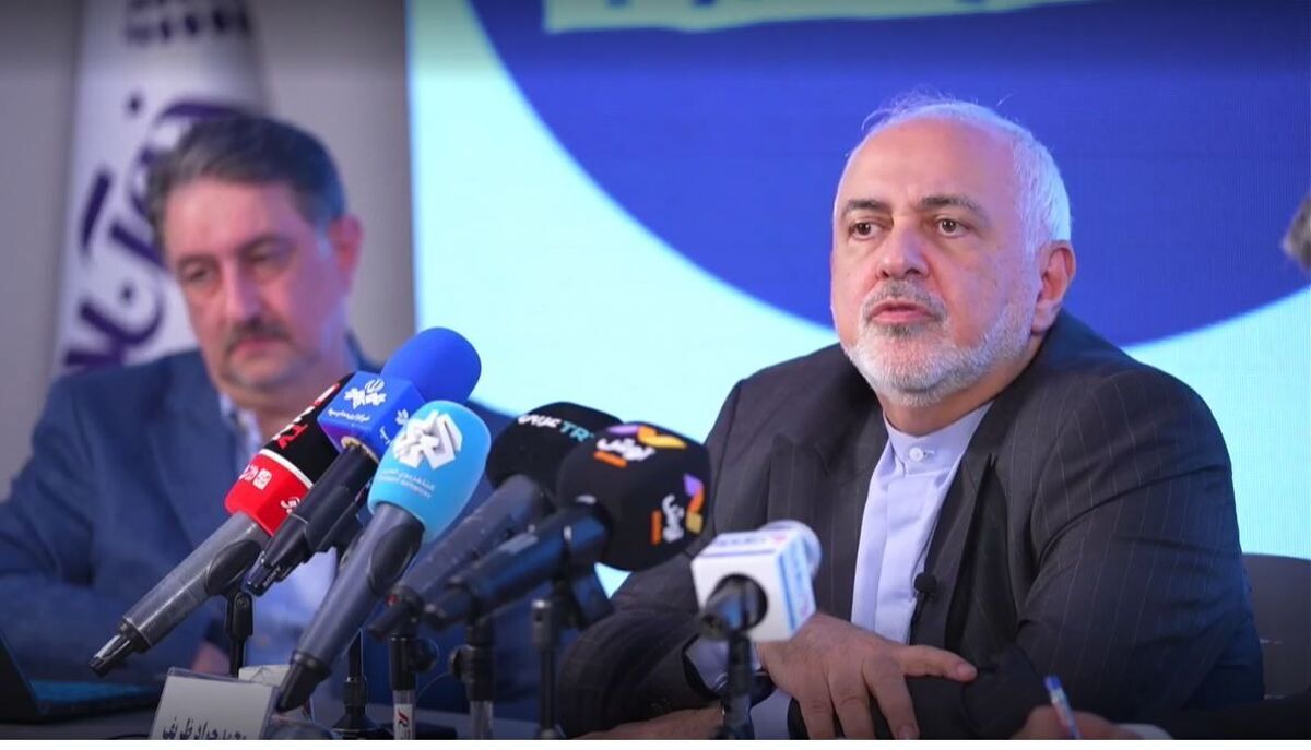 سیاست خارجی باید بر اساس شناختهای واقعبینانه پیگیری شود
